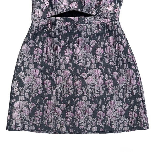 Express - Metallic Flower Formal dress - Size 6 - Picture 8 of 14